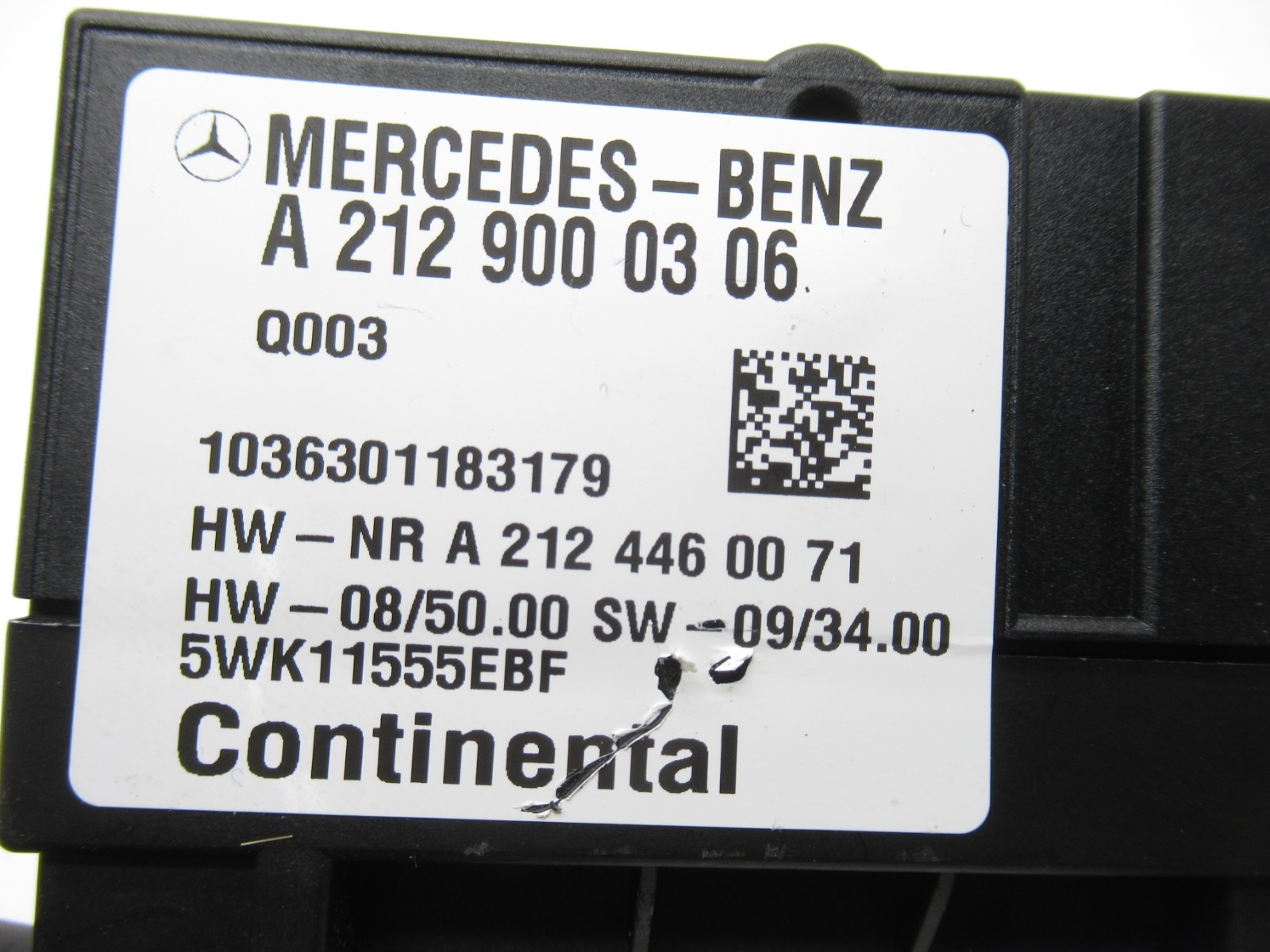 2007-2012 Mercedes-Benz GL450 Fuel Pump Control Module Unit 2215402062 OEM
