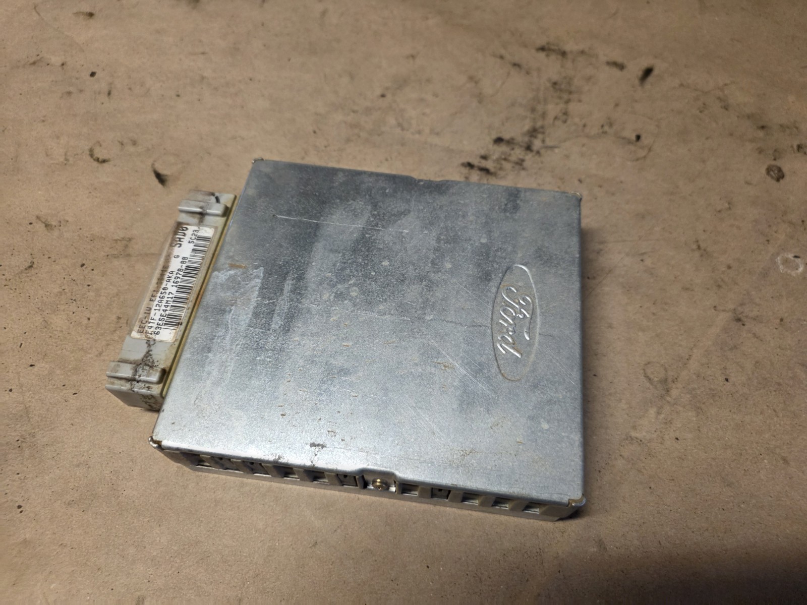 OEM 1995 F350 7.5L Zf5 Engine Computer Module F4TF-12A650-AkA ECU ECM