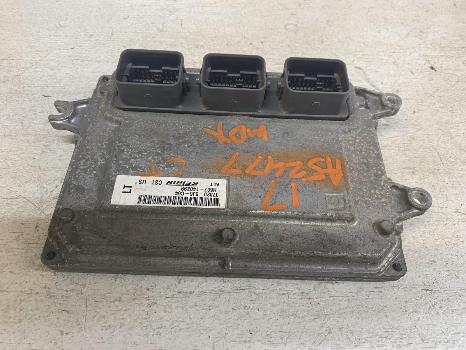 2017 17 Acura MDX 3.5L Engine Control Module ECU ECM PCM PCU OEM 37820-5J6-C64
