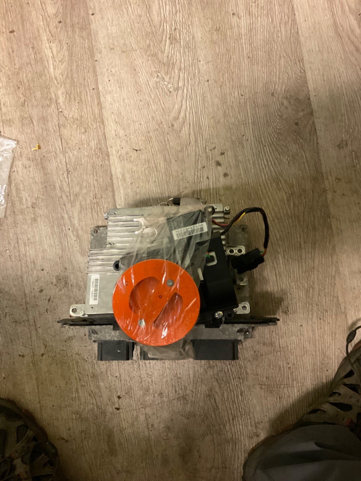 Engine Computer Programmed/Updated 2010 Ford Escape Hybrid AM6A-12A650-DF YDA5