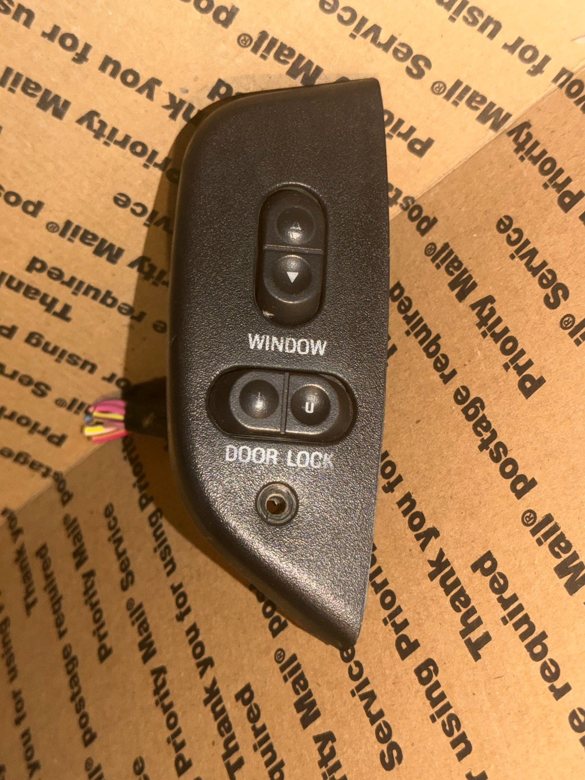1992 – 1996 Ford F150 F250 OEM Passenger Window Switch Right Side