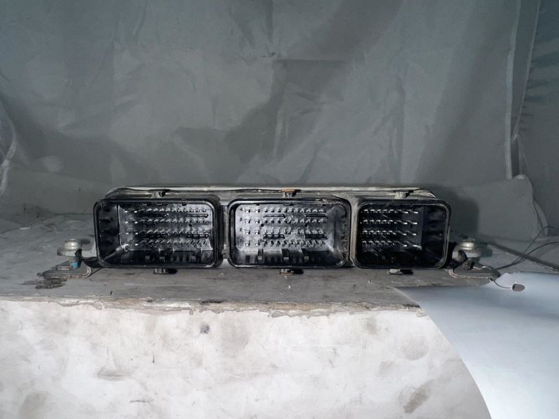 Engine ECM Electronic Control Module 2.5L VIN J Fits 15-17 ROGUE 425080