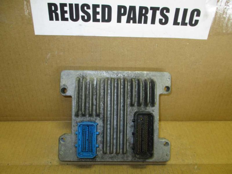 02 03 04 SATURN L SERIES SEDAN ENGINE ECM 1960