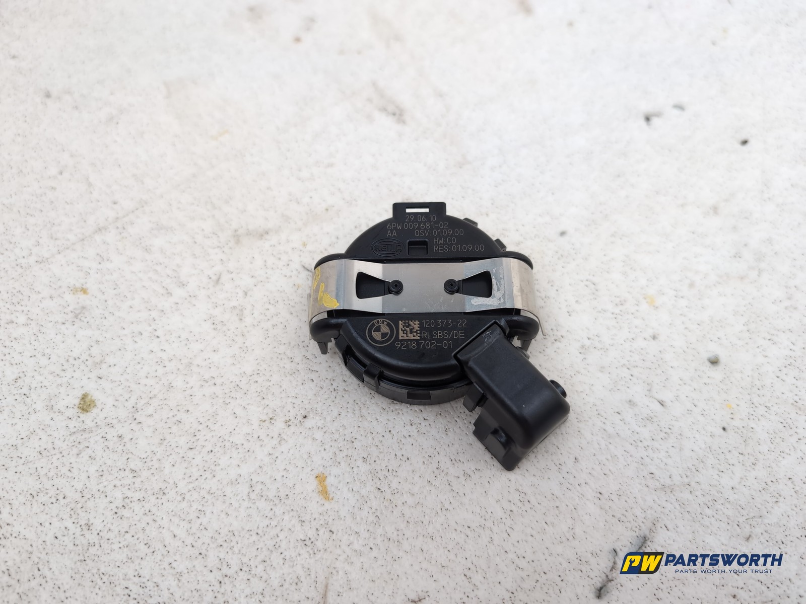 BMW X6 XDRIVE 40D AUTO WINDSCREEN RAIN SENSOR 9218702 2008-2014