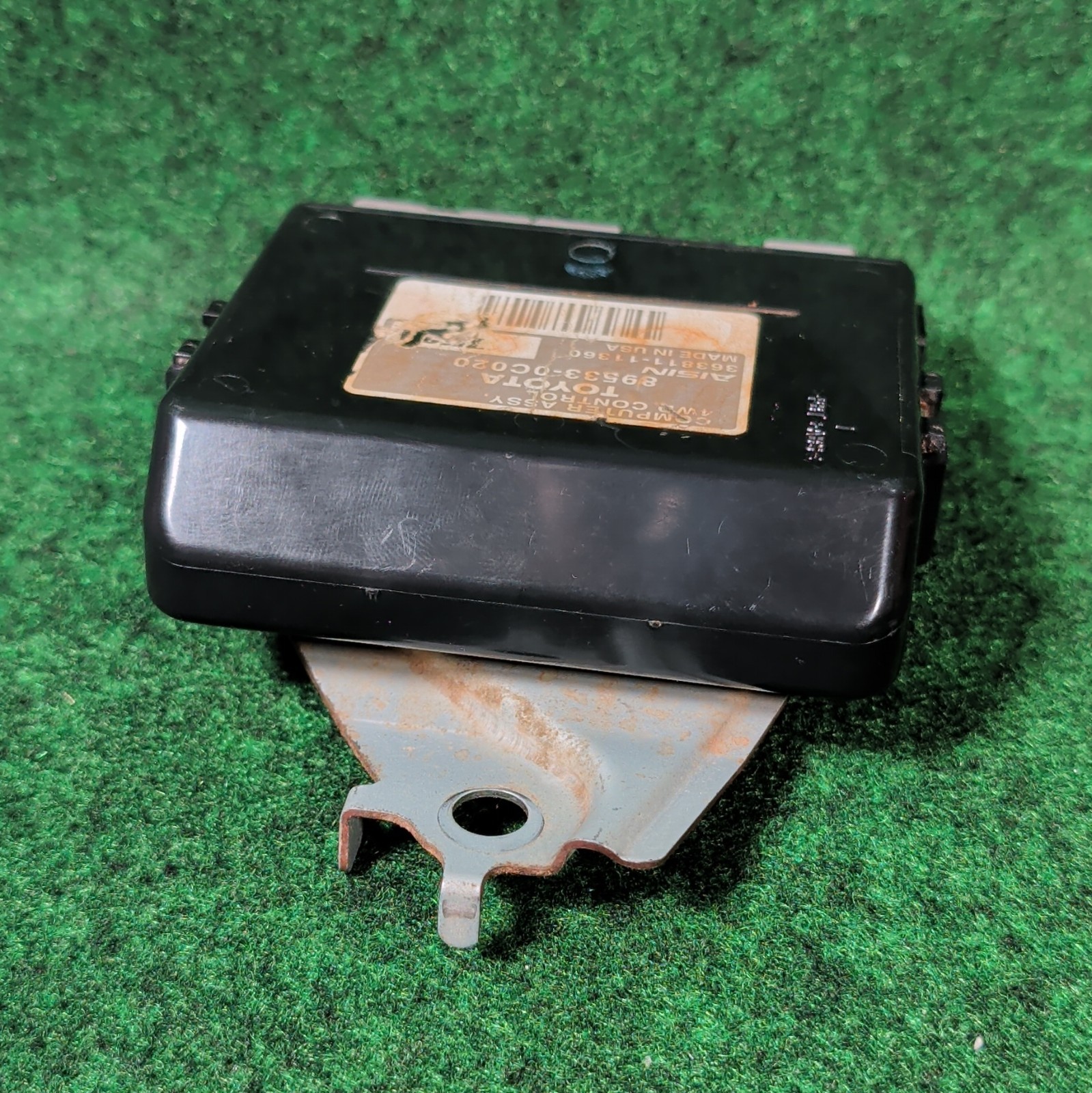 Toyota Sequoia 2008 4WD Computer, Control Module 89533-0C020 Oem Used