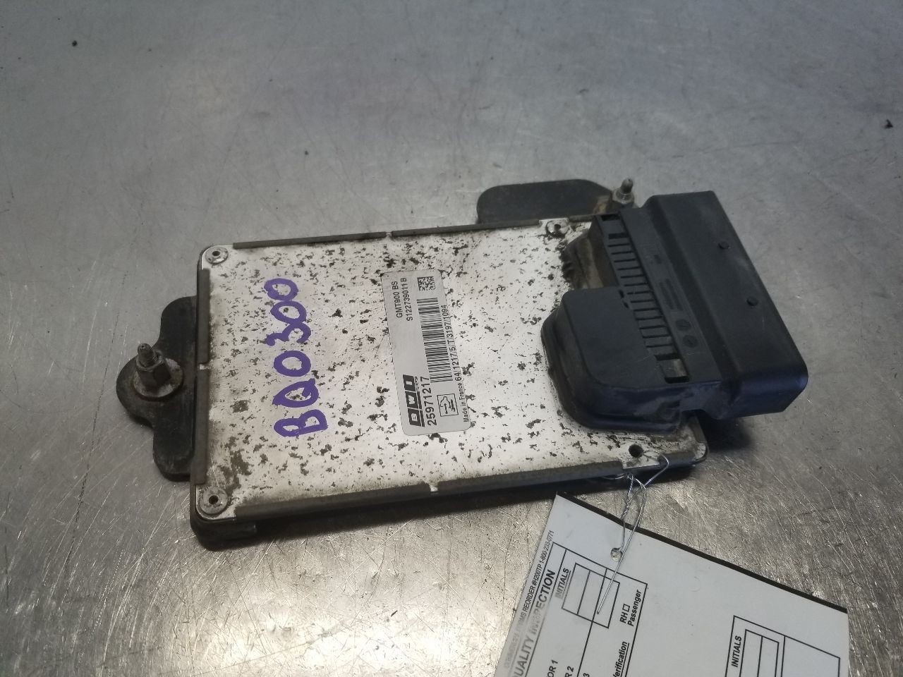14 CHEVROLET SUBURBAN 1500 LTZ 5.3L SUSPENSION CONTROL MOD 25971217 OEM