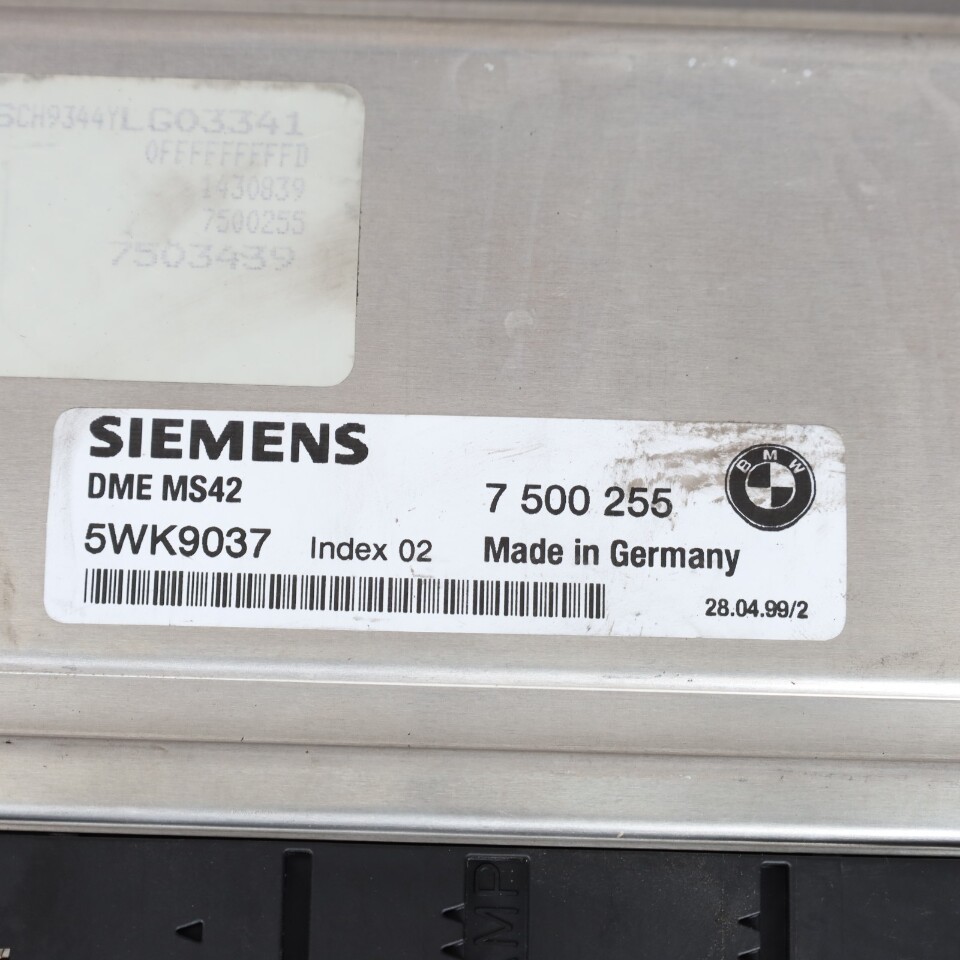 1999-2000 BMW Z3 2.5L ECU Engine Computer 12147503439 OEM