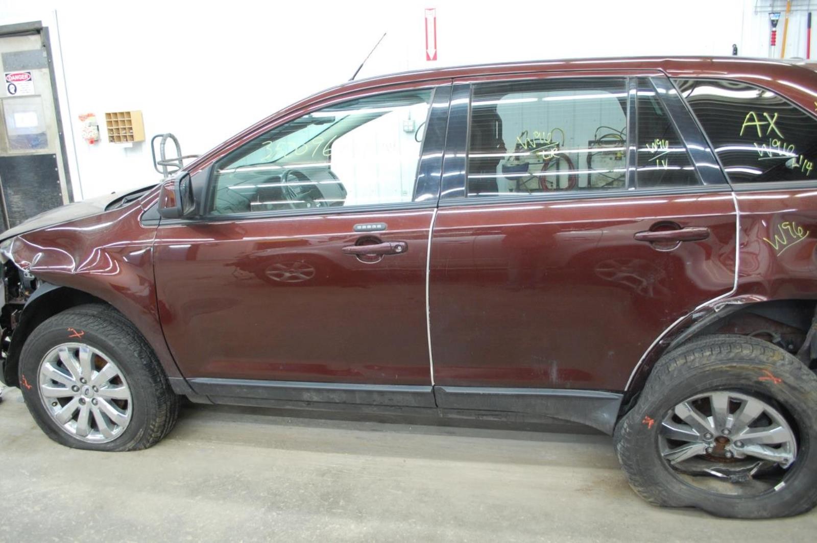 2009 EDGE MULTI ECU 7T4T15604BM