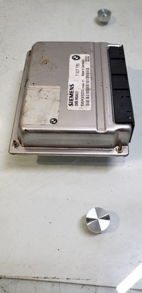 OEM Engine Control Module ECM ECU 7527730 03 04 05 BMW Z4 2.5L ECU DME Computer
