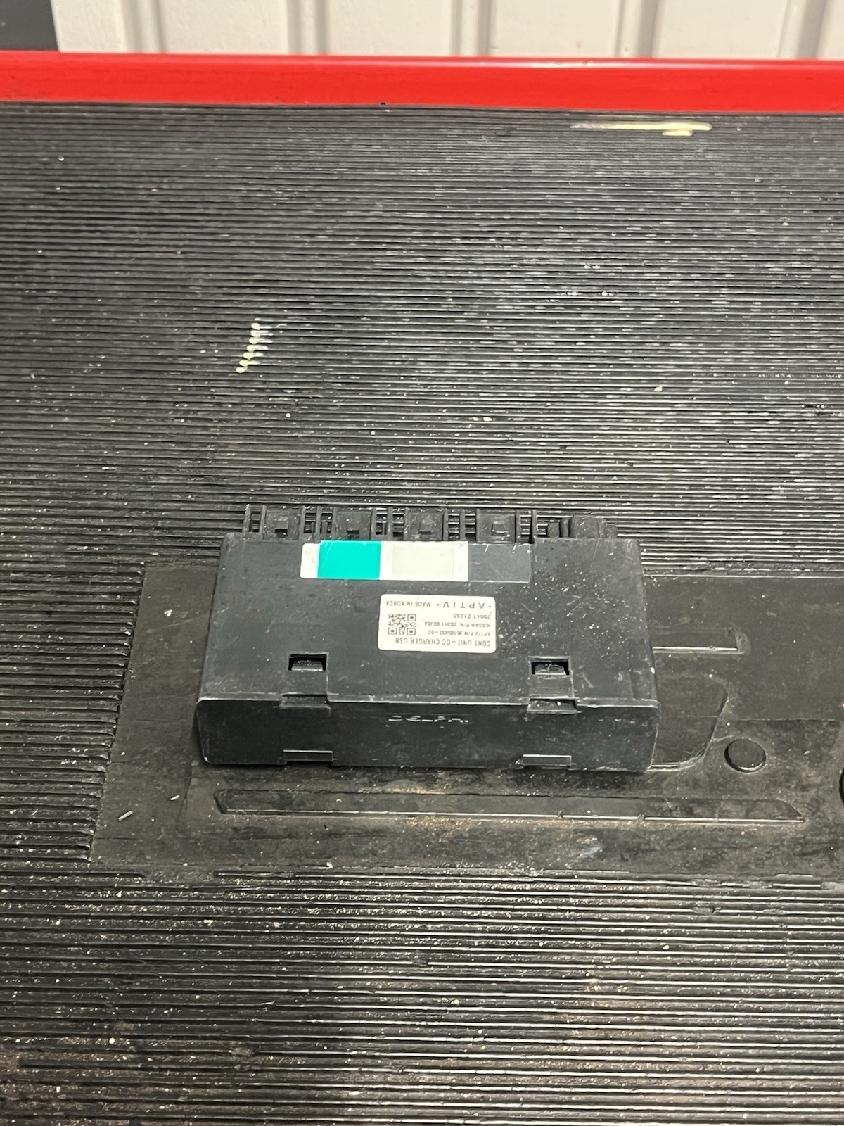 2019-2023 Nissan Charger USB Control Module Unit 283H1-9DJ0A