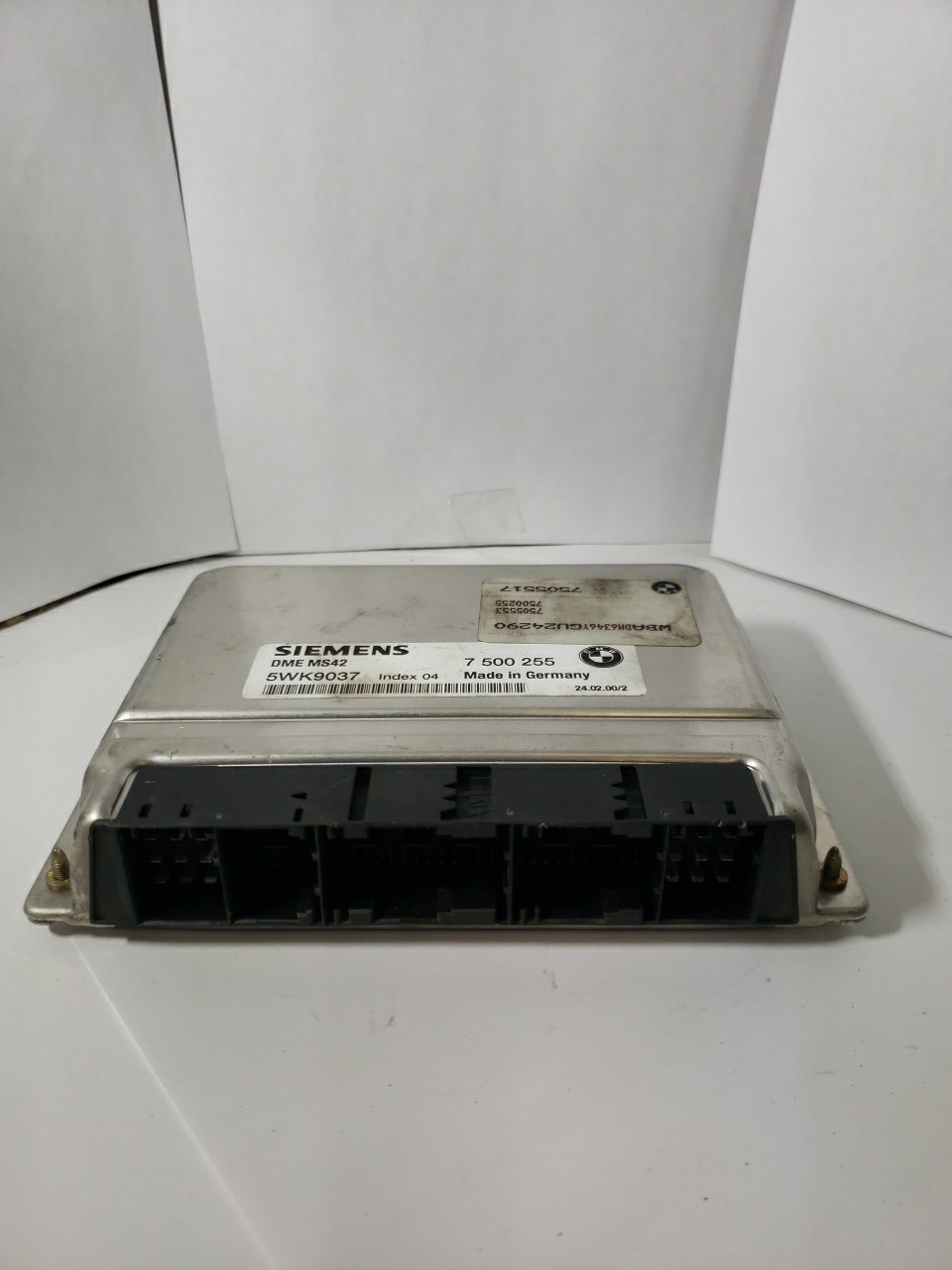 1999-2000 BMW 323i 328i 528i Engine Control Module ECU OEM 7500255