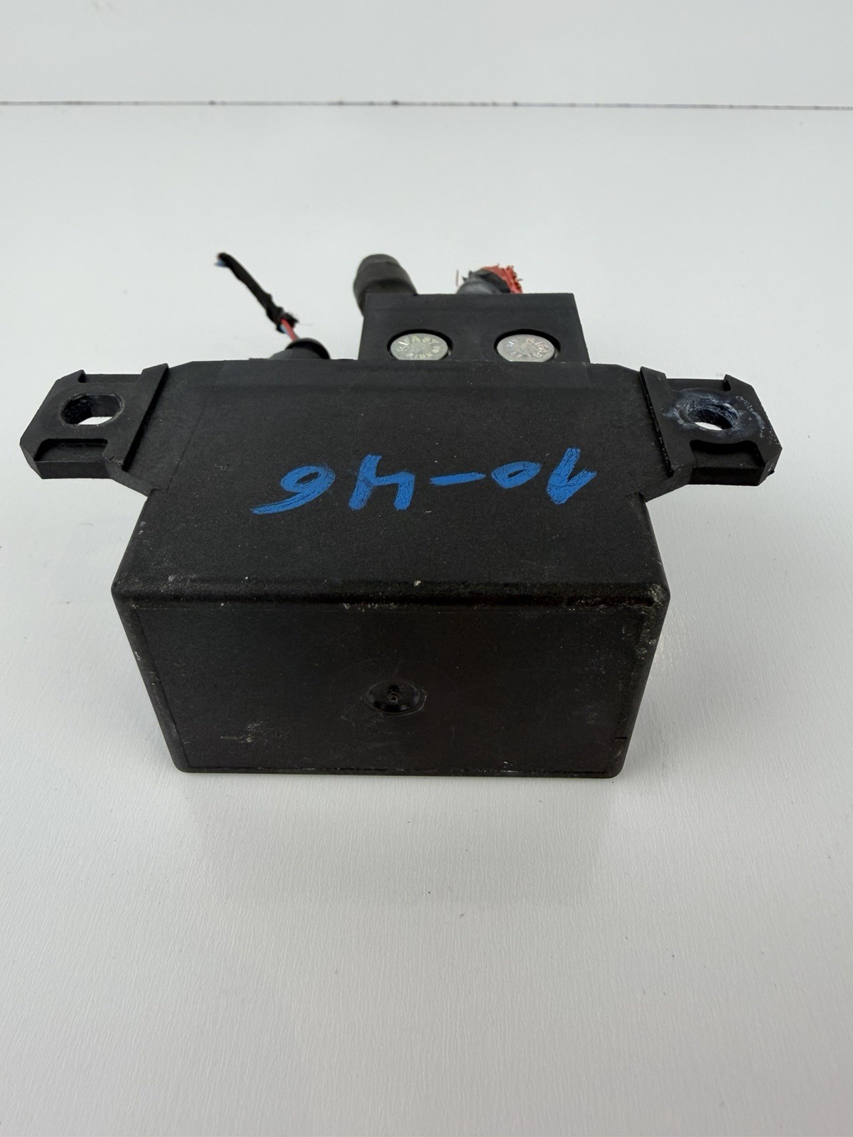 OEM BMW F10 F30 F01 E70 Battery Cable Relay 7661503 V23132-A2001-X26