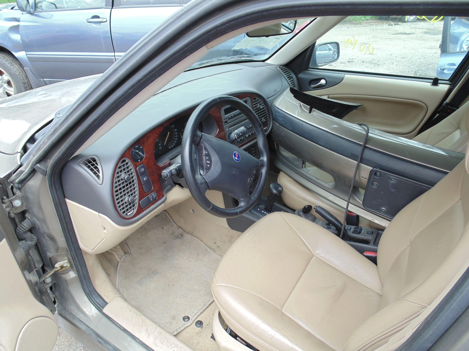 02 SAAB 9-3 Chassis Brain Box