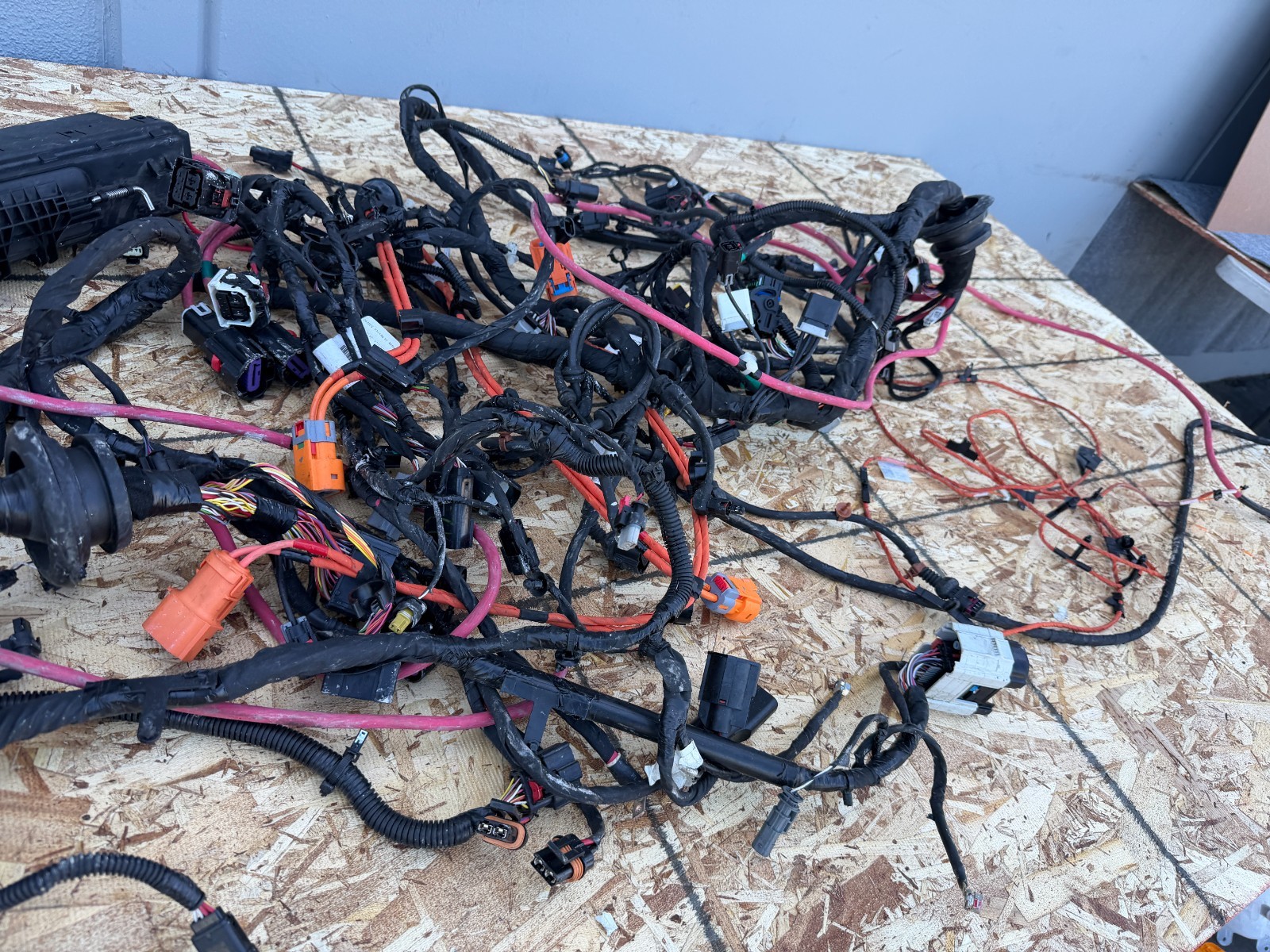 ENGINE BAY WIRE HARNESS COMPLETE ASSEMBLY LUCID AIR (2022-2025) OEM