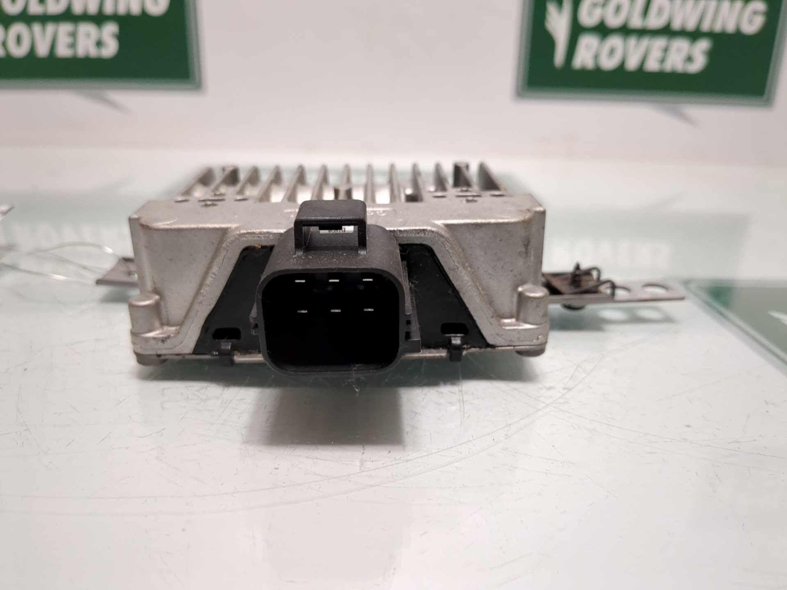 10 11 12 13 14 15 16 Land Rover LR4 Fuel Pump ECU 7h42-90372-AA