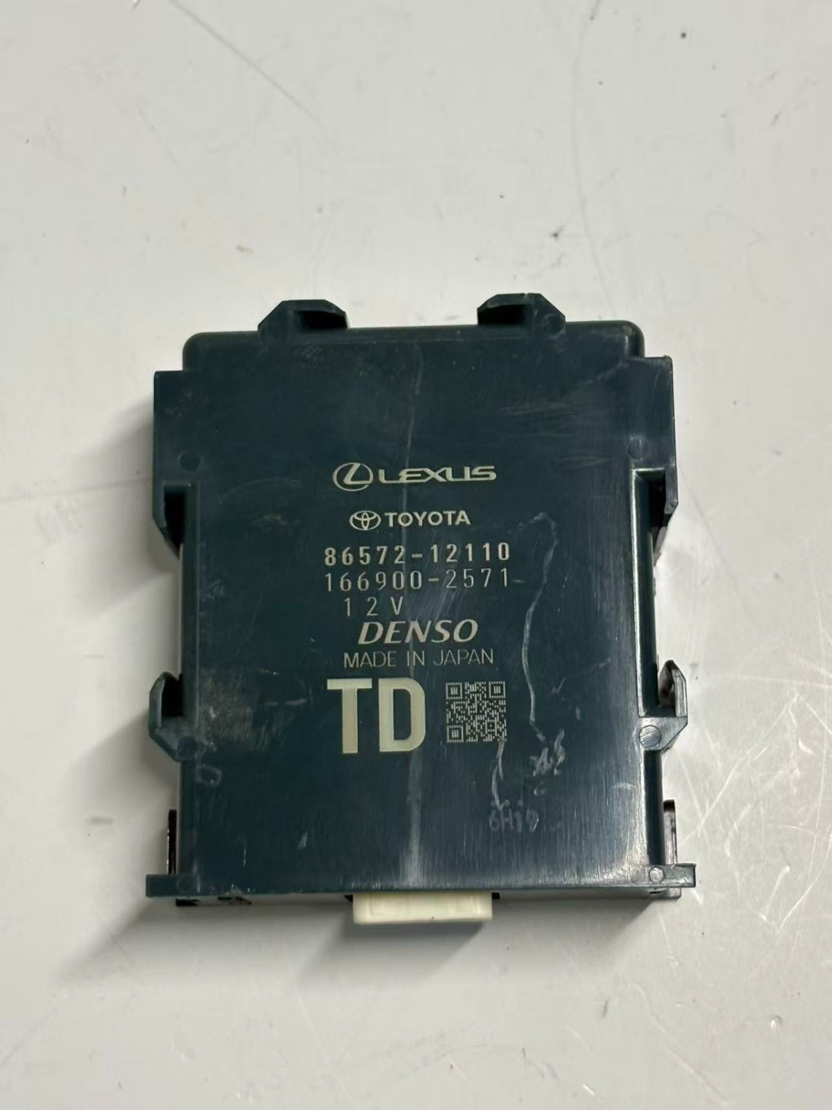 OEM 86572-12110 TOYOTA COROLLA CONTROLLER VEHICLE APPROACHING SPEAKER 2024
