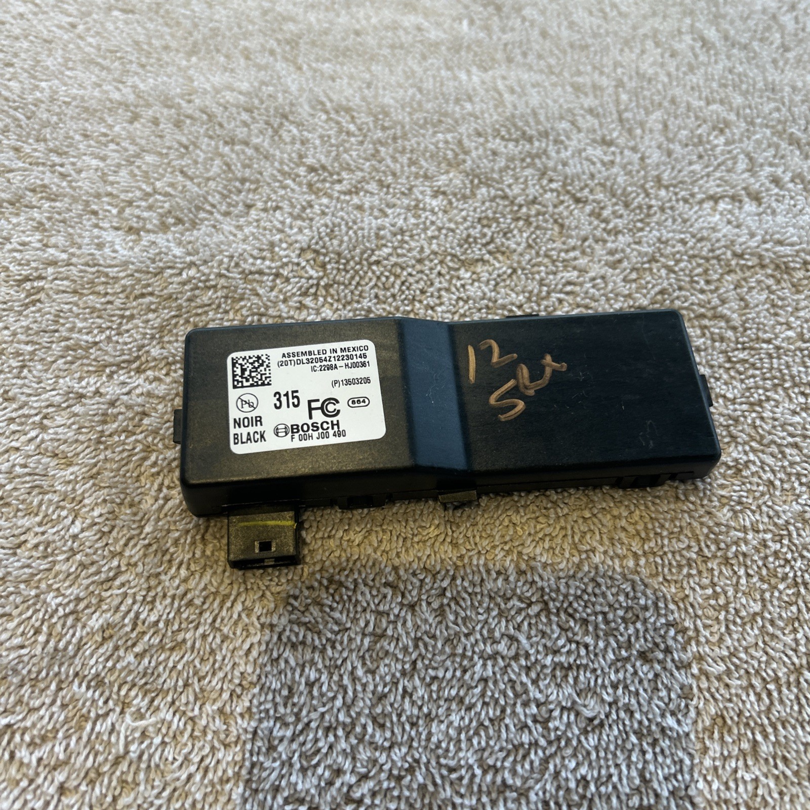 2010 – 2017 Chevrolet Equinox Keyless Entry Receiver Module Unit 13503205 OEM