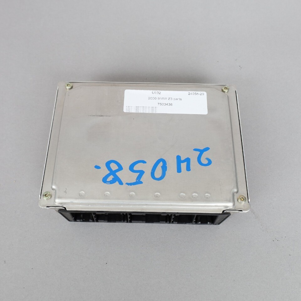 1999-2000 BMW Z3 2.5L ECU Engine Computer 12147503439 OEM