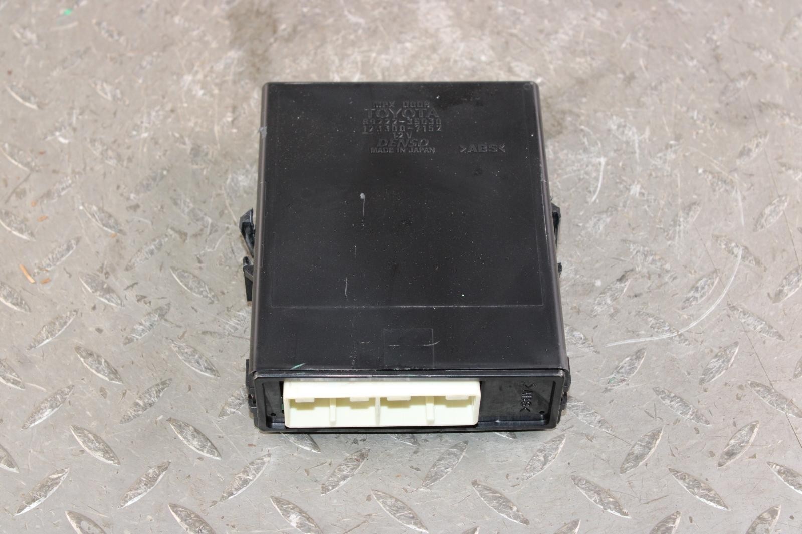 10-24 4 Runner Electronic Multiplex Network MPX Door Control Module Unit OEM WTY