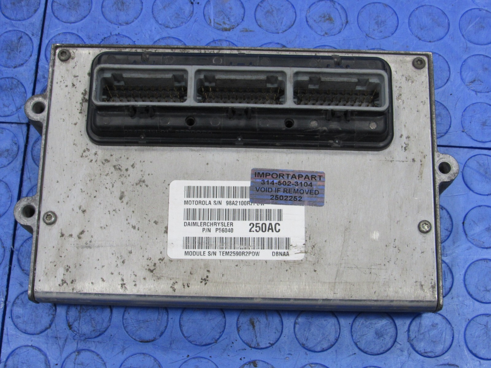 PROGRAMMED PLUG & PLAY 01 Dodge Durango 4.7 ECM 250 56040250AC PROG 2252
