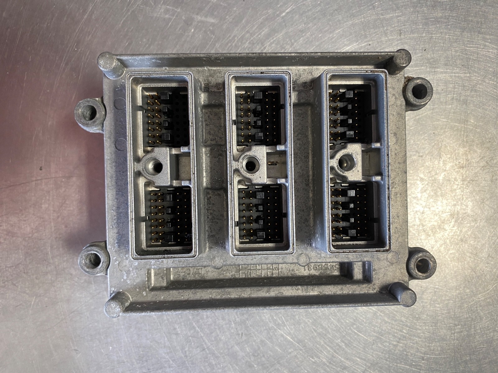 2003-2005 Chevrolet TrailBlazer Envoy Ascender 4.2L Engine Computer ECM 12573576