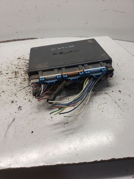 2003-2007 Chevrolet Express 1500 Body Control Module BCM Center Dash OEM 1153563