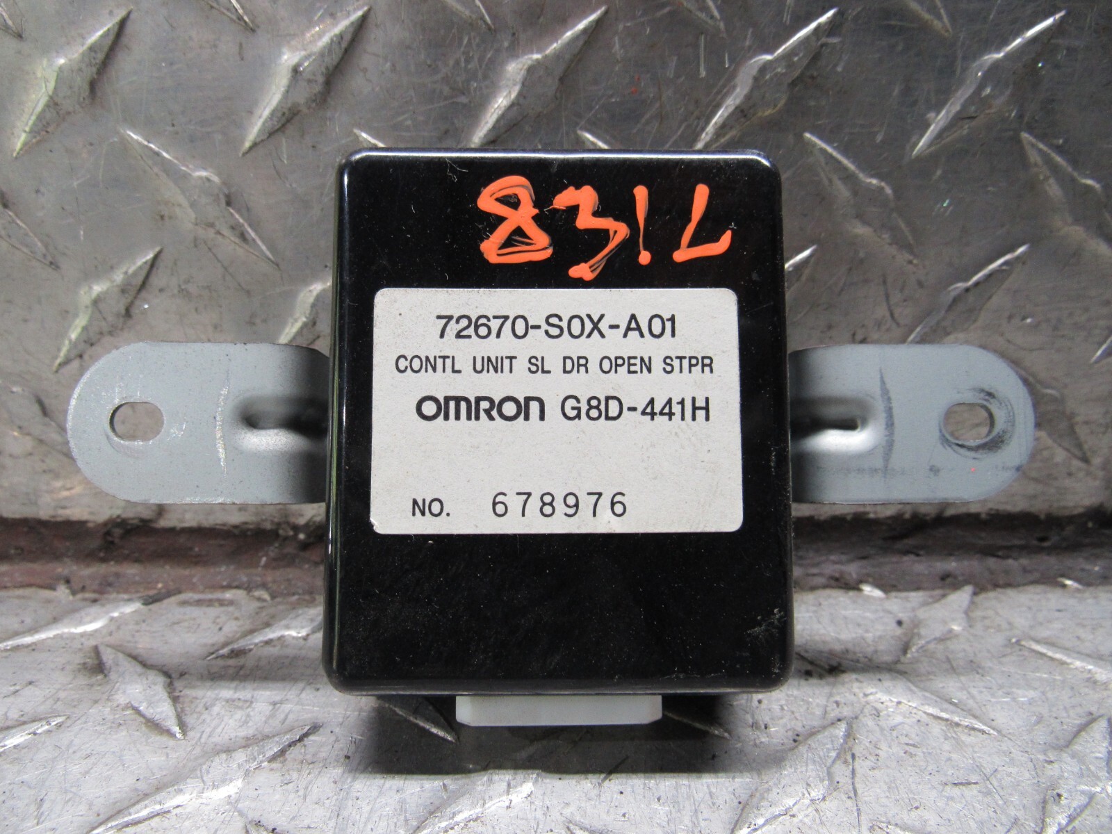 1999-2004 HONDA ODYSSEY SLIDING DOOR OPEN STOP CONTROL OMRON 72670-S0X-A01