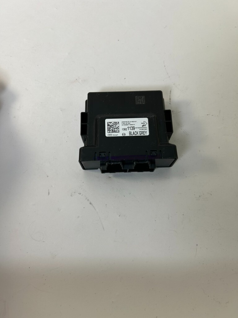 GM Original Serial Data Gateway Module OEM