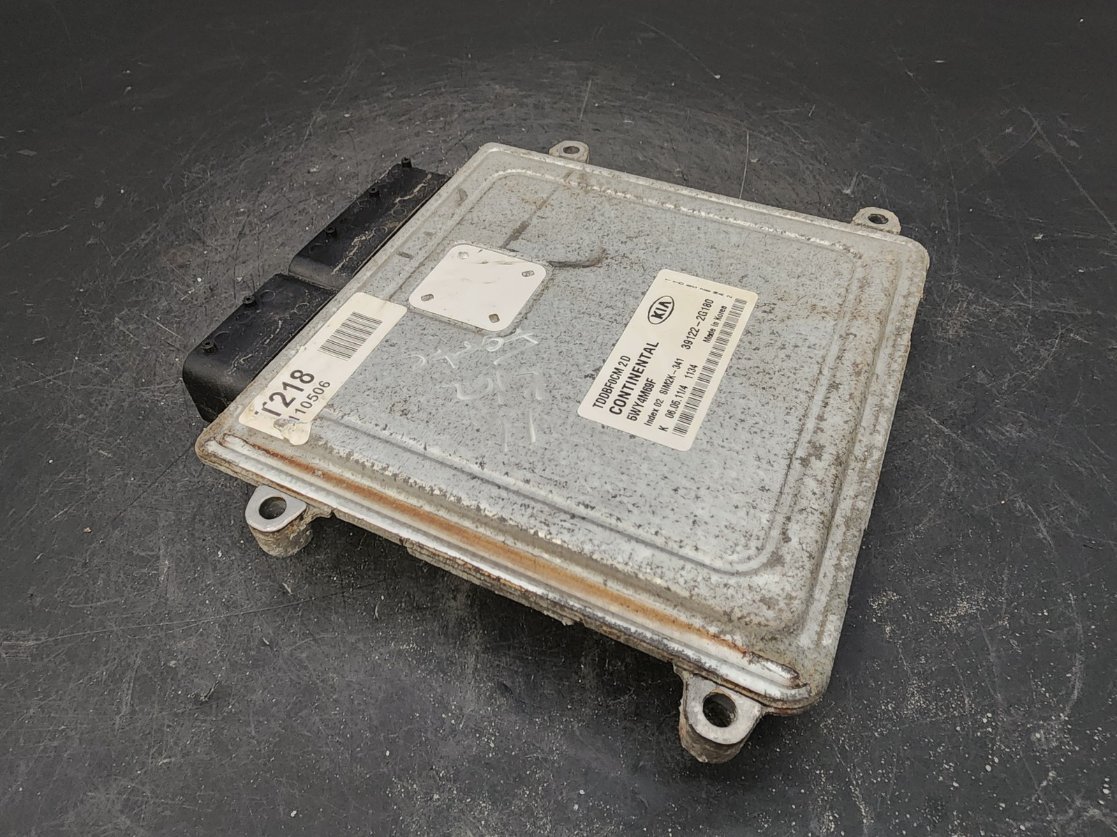 OEM 11-13 Kia Forte 2.0L Engine Control Module ECM 391222G180 Used