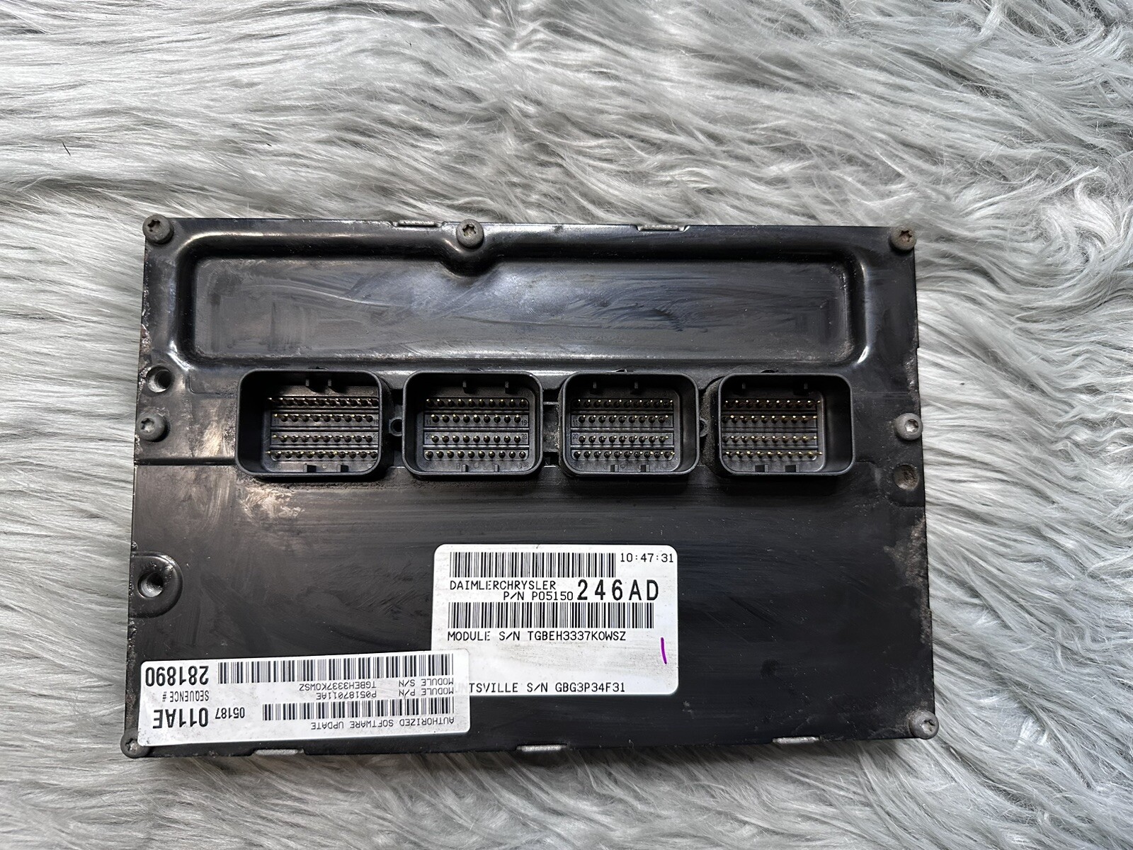 2008-2010 Dodge Charger Magnum Engine ECM Control Module P05187011AE 05187011AE