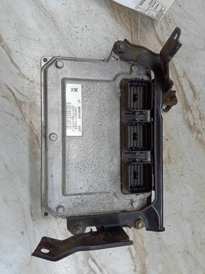 Used Engine Control Module (ECM) fits: 2010 Honda Insight Electronic Control Mod