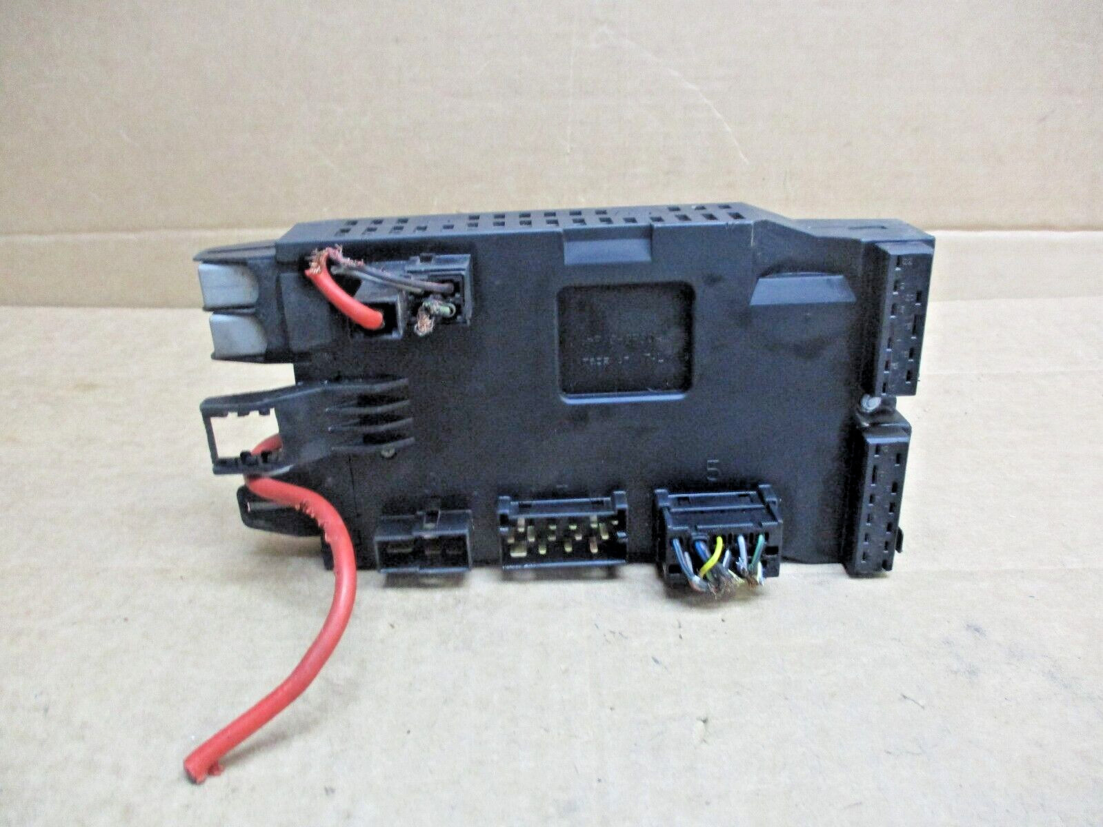04 05 06 Mercedes Sprinter Control Module Interior Fuse Box Relay A9015400150