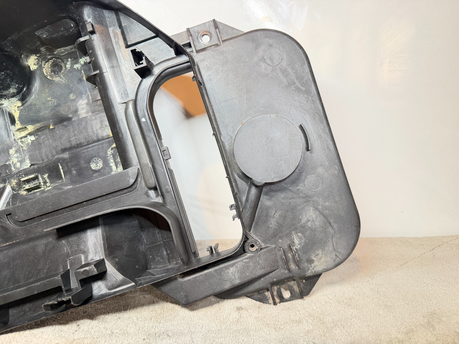 2003-08 Audi A4 S4 B6 B7 ECU Engine Bay Housing OEM 8E1907355C