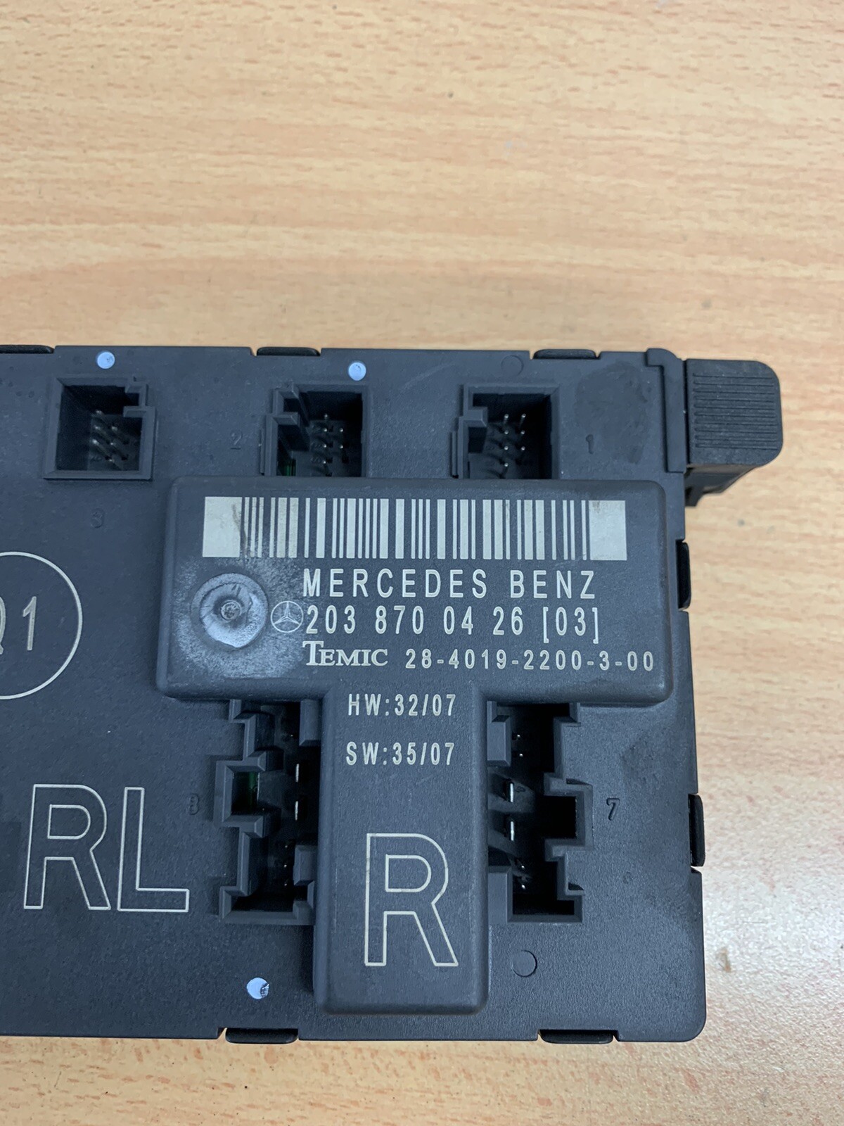 MERCEDES CLC CLASS DOOR CONTROL MODULE ECU FRONT RIGHT DRIVER SIDE CL203 2008