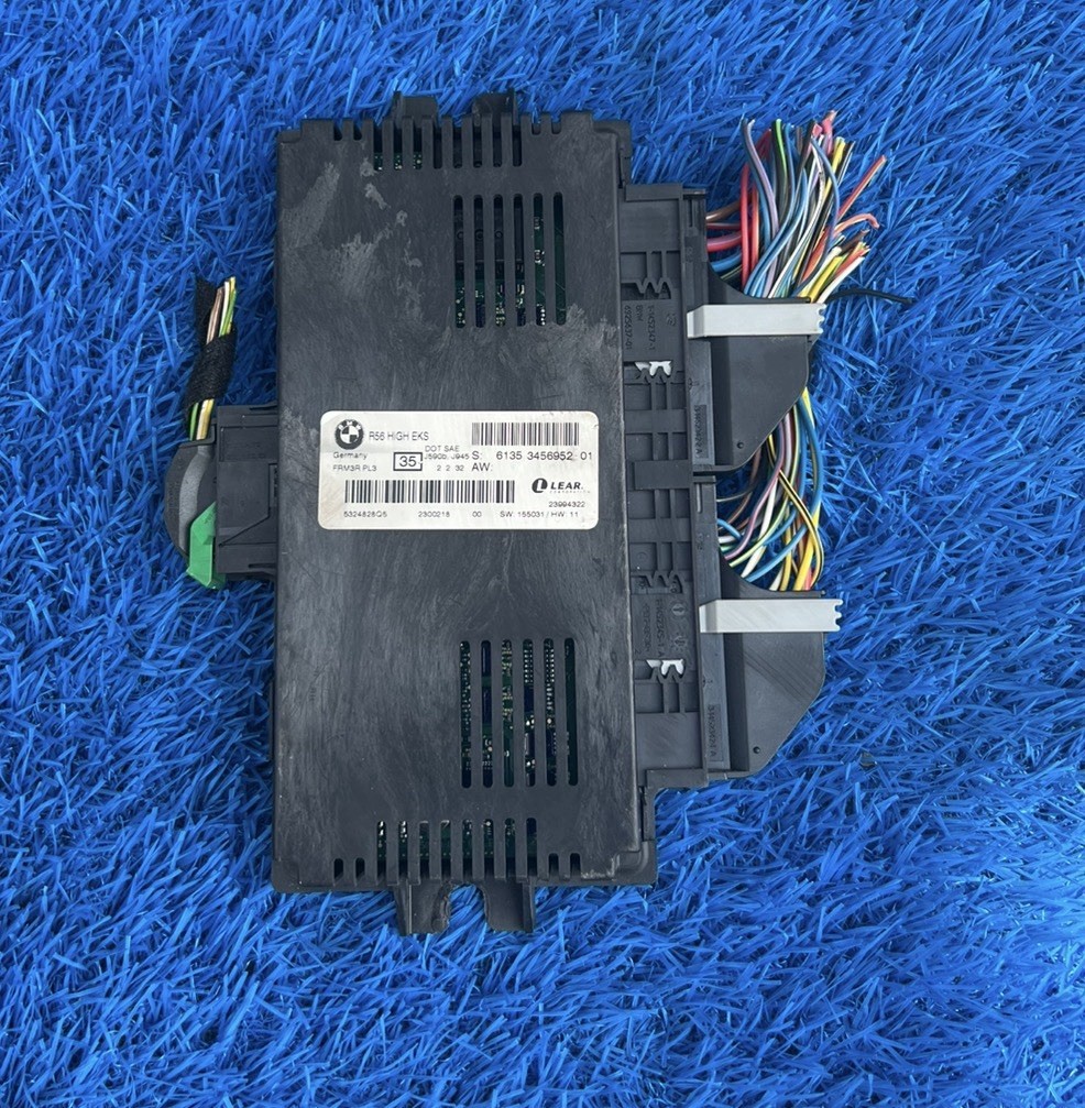 08-15 Mini Cooper r56 Footwell Body Control Unit HIGH EKS PL3 FRM3R LEAR 3456952