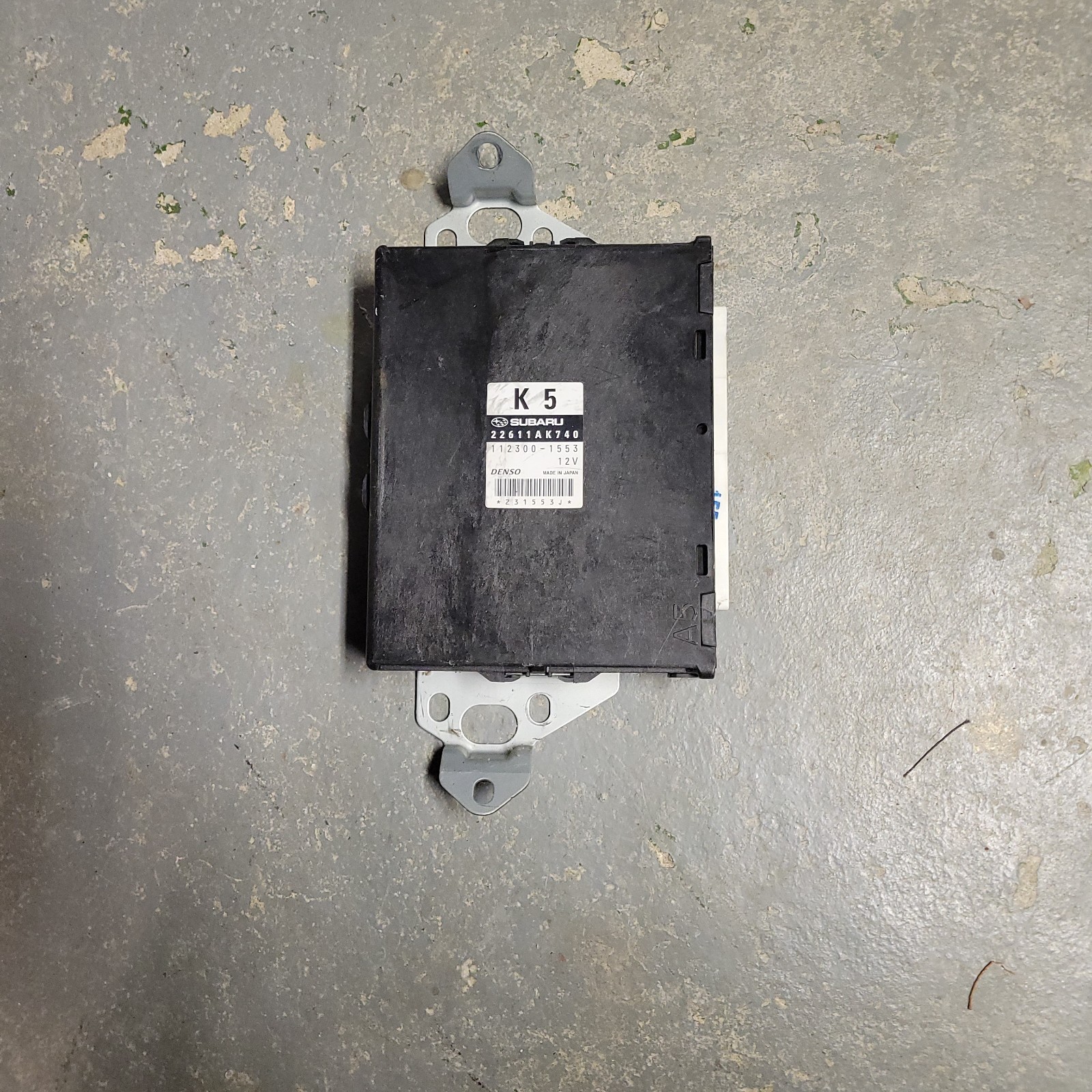 SUBARU FORESTER 2006 ENGINE COMPUTER MODULE ECU ECM 22611AK740 OEM