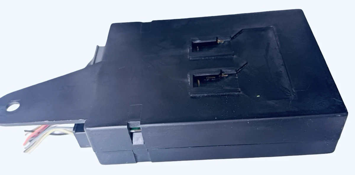 2001-2003 Ford Ranger GEM Body Control Module 1L5T 14B205 AF 1L5T14B205AF OEM