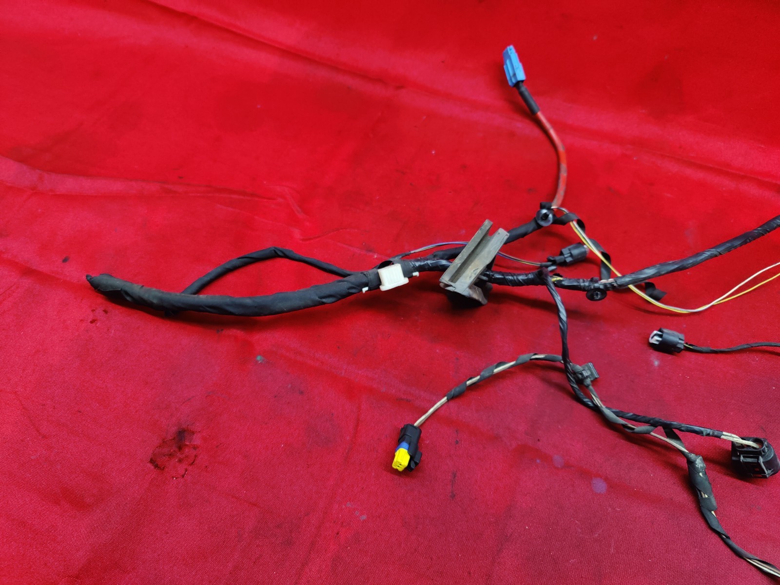 MINI COOPER ENGINE BAY RIGHT PASSENGER HEADLIGHT WIRE WIRING HARNESS PIGTAIL