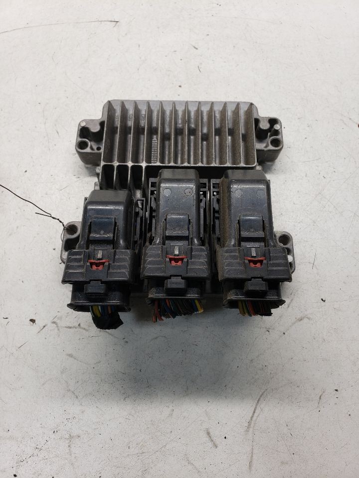 2007 GMC Acadia Engine ECM Electronic Control Module Behind Fan OEM 1451107