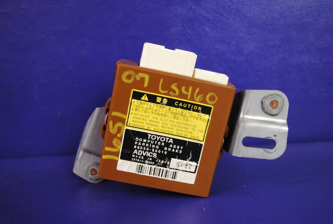07-17 Lexus LS460 LS600h Parking Brake Computer Control Module 89050-50010 OEM