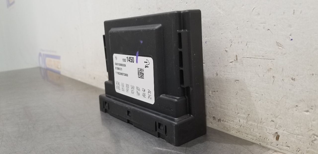 18 CHEVY SUBURBAN 1500 BCM BODY CONTROL MODULE 13521450