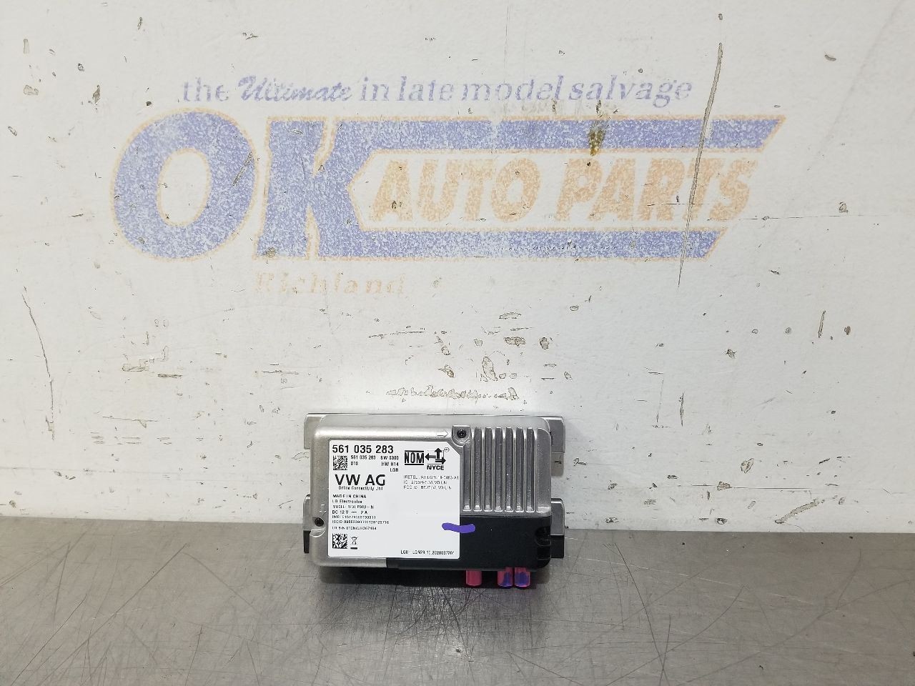 21 2021 VOLKSWAGEN PASSAT COMMUNICATION CONTROL MODULE 561035283