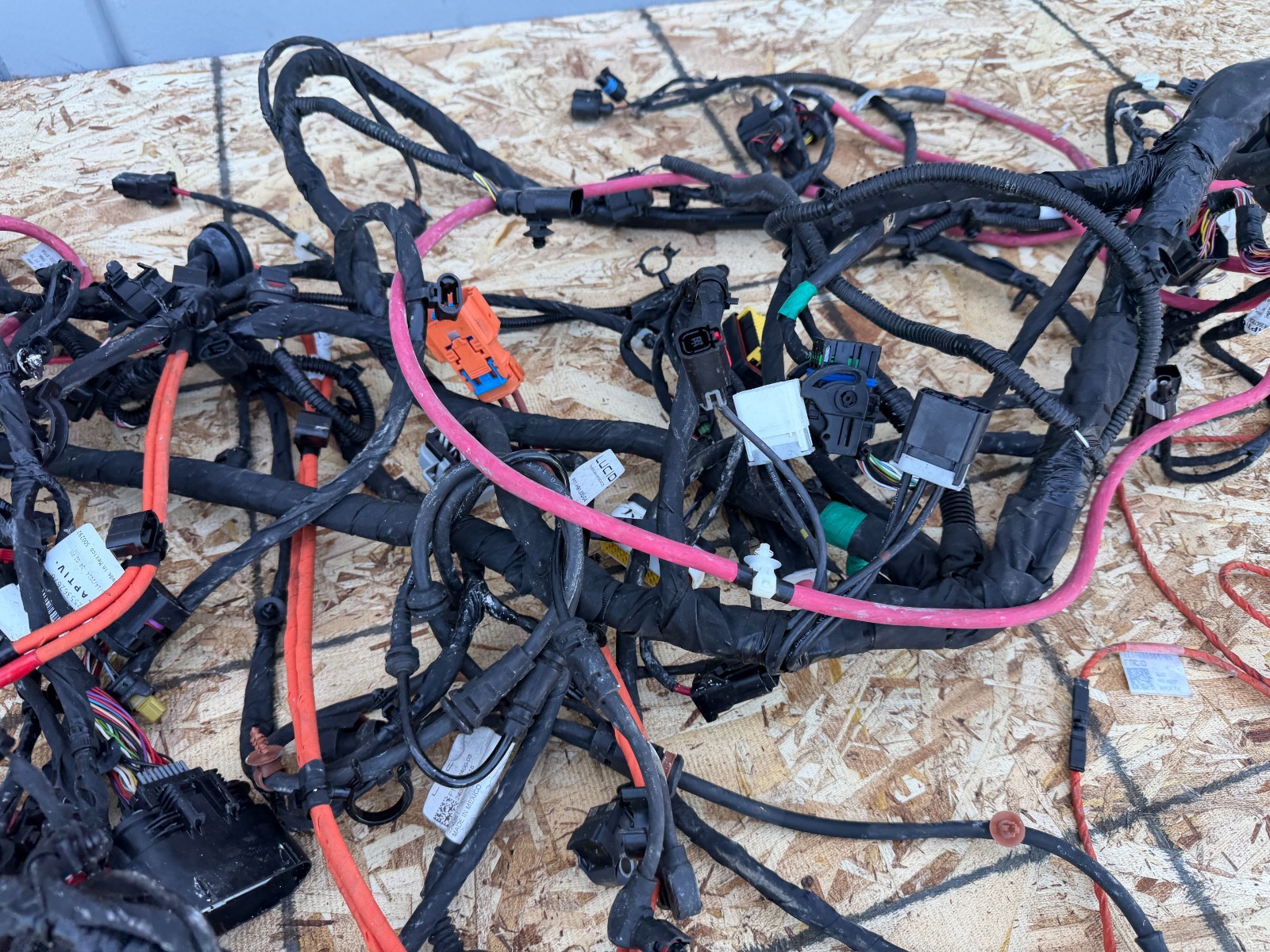 ENGINE BAY WIRE HARNESS COMPLETE ASSEMBLY LUCID AIR (2022-2025) OEM