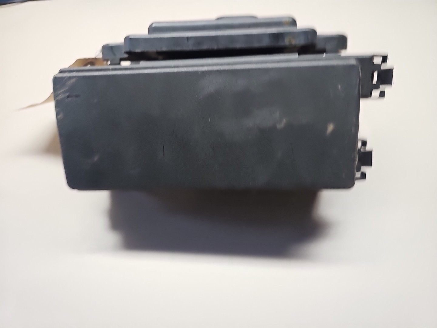 05 JEEP GRAND CHEROKEE UNDER HOOD POWER FUSE RELAY BOX BCM 56040662AJ OEM