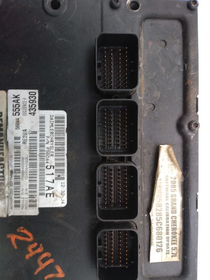 Engine ECM Electronic Control Module 5.7L Fits 05-06 GRAND CHEROKEE 638443