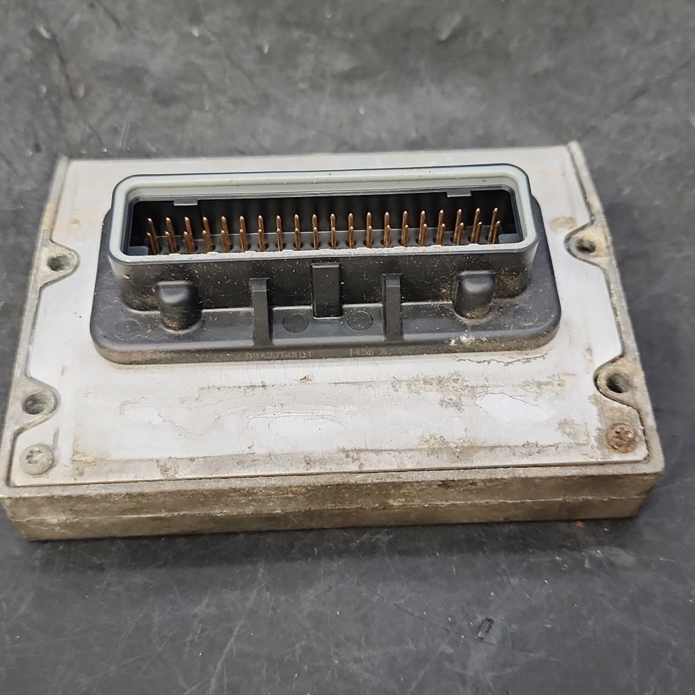 OEM 06 Chrysler Caravan Control Module Multifunction 05144579AC A Used