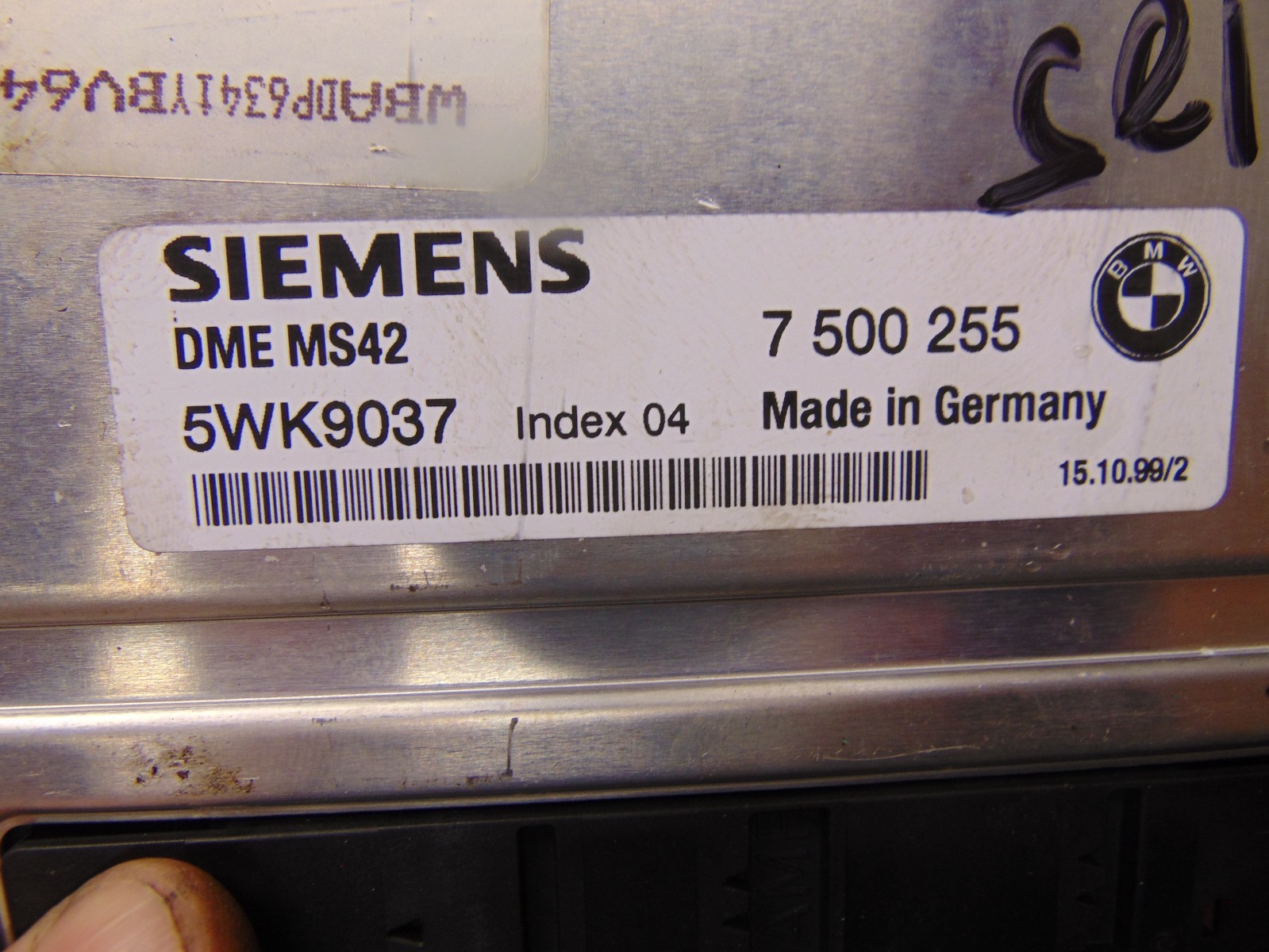 99 00 BMW 528i 2.8 engine computer 7500255 ecm ecu 5wk9037