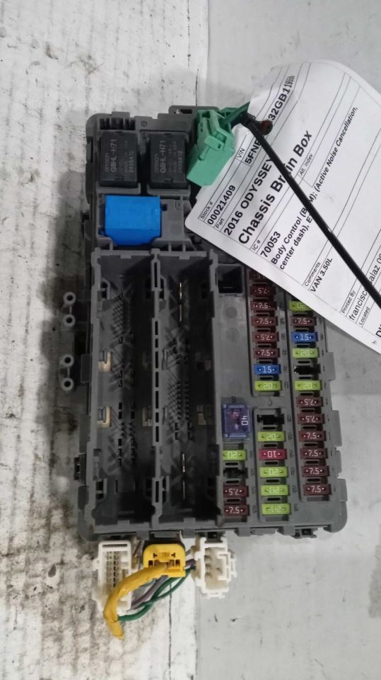 Fuse Box Engine Compartment EX Fits 11 13-17 ODYSSEY 541500