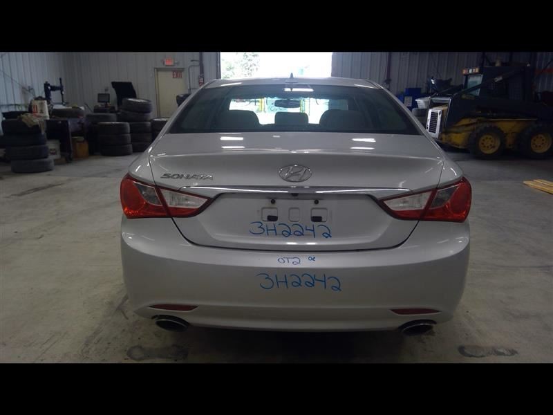 Engine ECM Electronic Control Module 2.4L Automatic Fits 11-14 SONATA 1013934