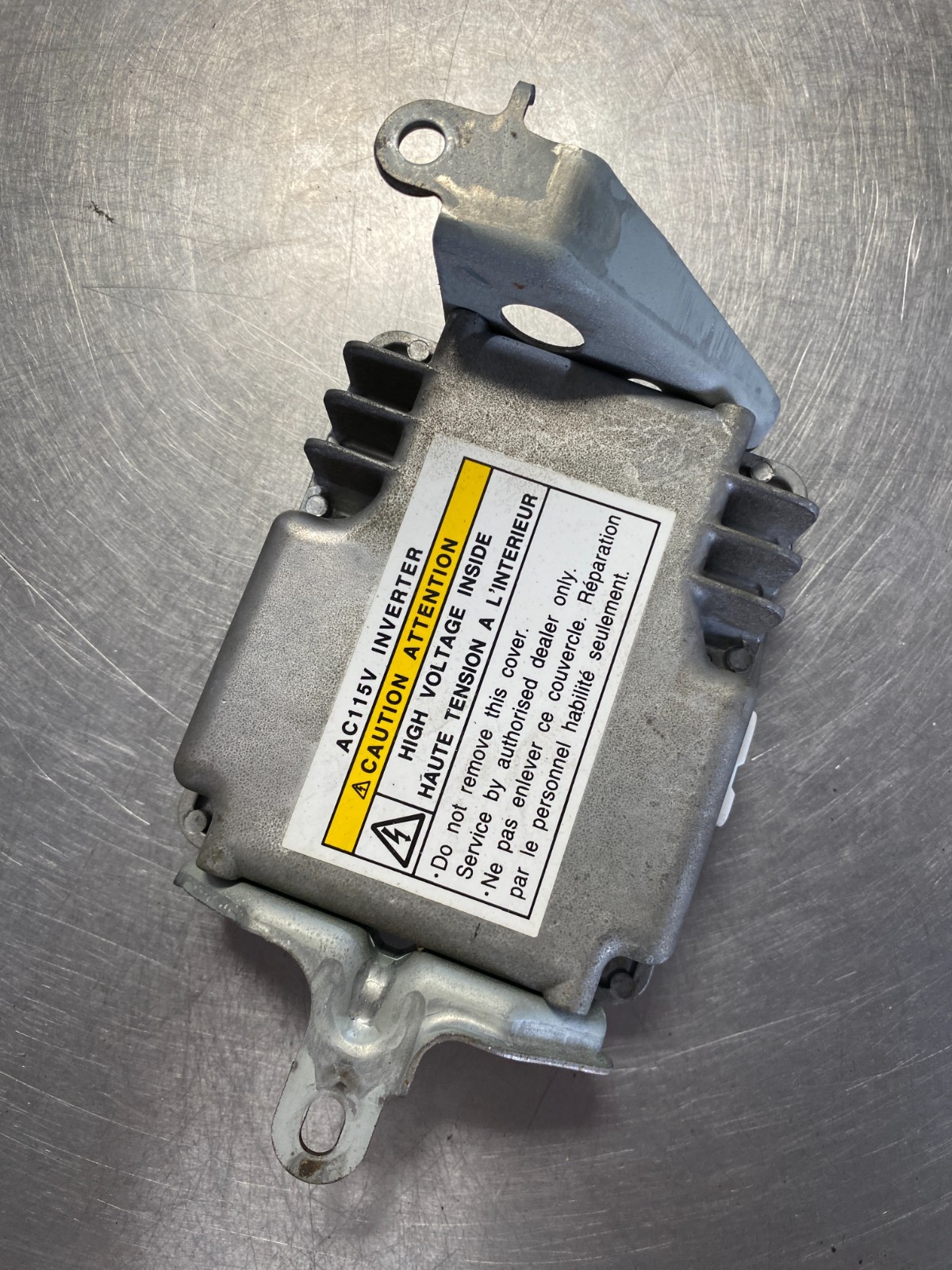 2003-2009 Toyota 4Runner Ac115v Power Inverter Computer Control Module Oem